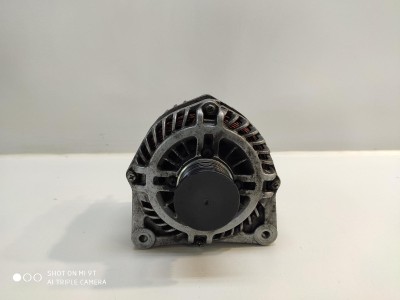 Alternador AUDI A5 2010