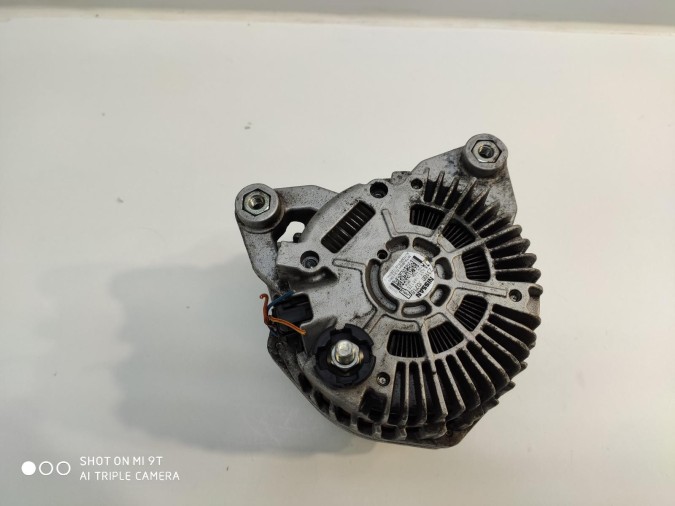 Alternador AUDI A5 2010