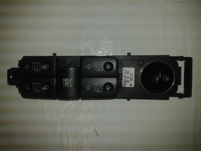 MANDO ELEVALUNAS DELANTERO IZQUIERDO MERCEDES CLASE S 2003