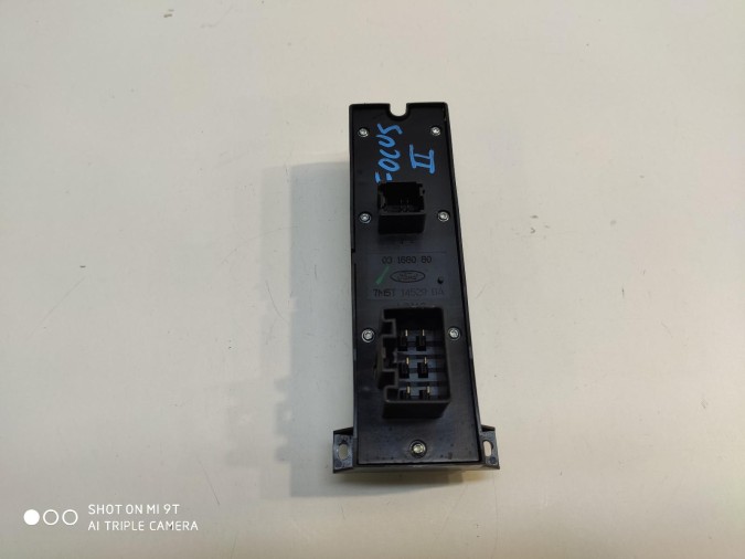 MANDO ELEVALUNAS DELANTERO IZQUIERDO FORD FOCUS 2005