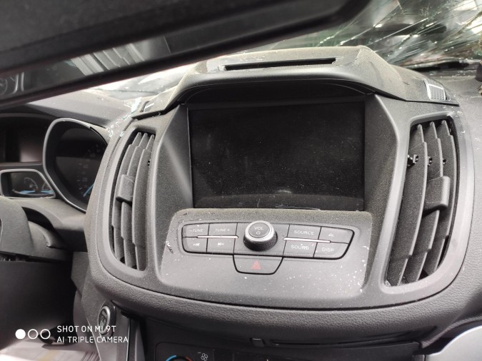 sistema navegacion gps FORD KUGA 2018
