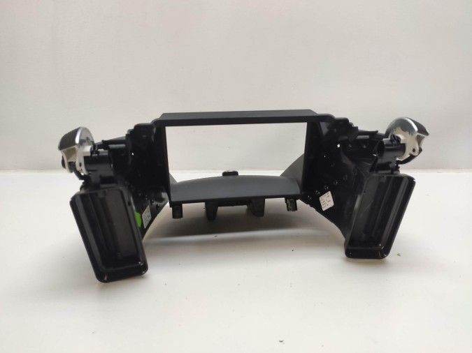 sistema navegacion gps FORD KUGA 2018