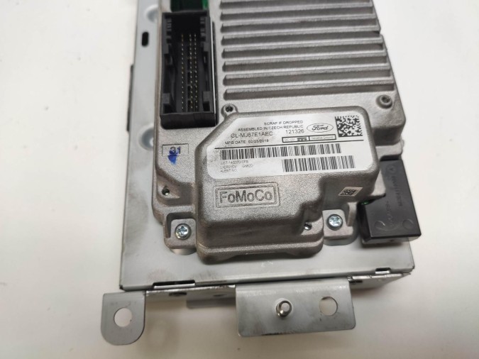 sistema navegacion gps FORD KUGA 2018