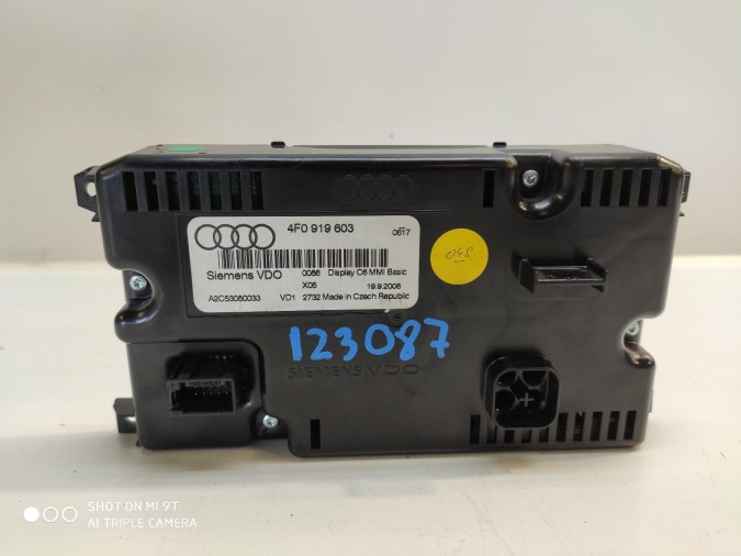 DISPLAY RADIO MULTIFUNCION SO AUDI A6 2006