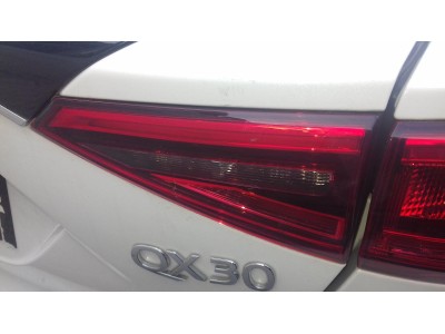 PILOTO TRASERO DERECHO INFINITI QX30 43516