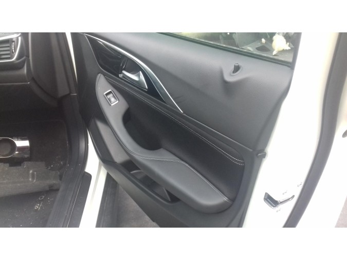 ELEVALUNAS DELANTERO DERECHO INFINITI QX30 43516
