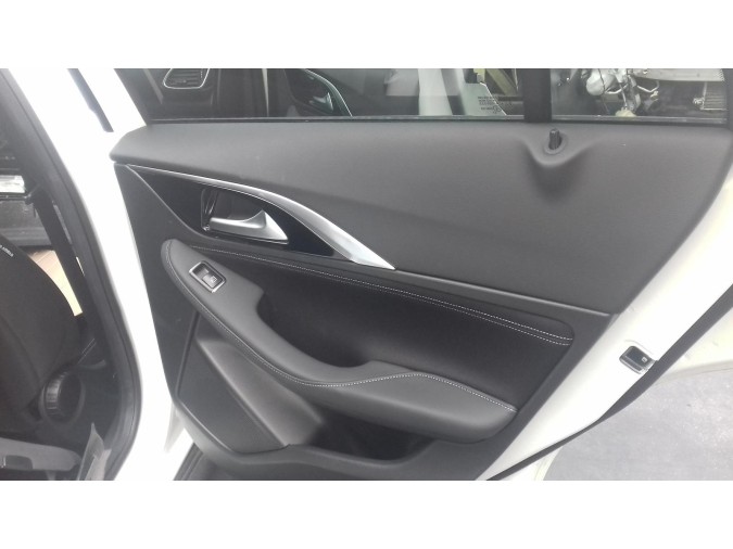 ELEVALUNAS TRASERO DERECHO INFINITI QX30 43516