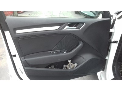 ELEVALUNAS DELANTERO IZQUIERDO AUDI A3 2019