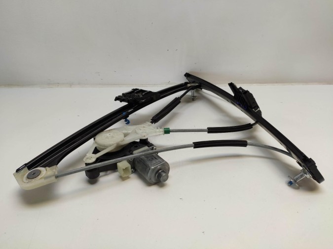 ELEVALUNAS TRASERO DERECHO AUDI A3 2019