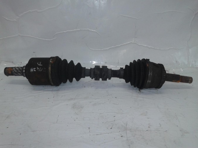 TRANSMISION DELANTERA IZQUIERDA NISSAN PRIMERA 2002