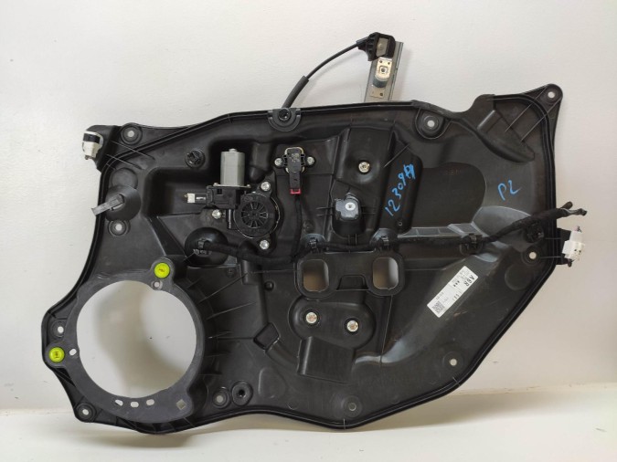 ELEVALUNAS DELANTERO DERECHO MAZDA CX-3 2016