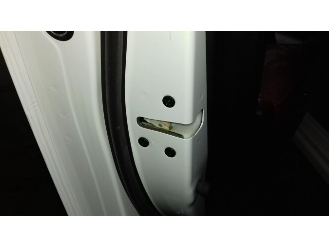 CERRADURA PUERTA DELANTERA IZQUIERDA MAZDA CX-3 2016
