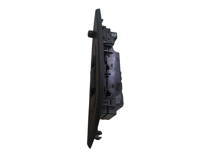 INTERRUPTOR DELANTERO IZQUIERDO NISSAN PULSAR 2015