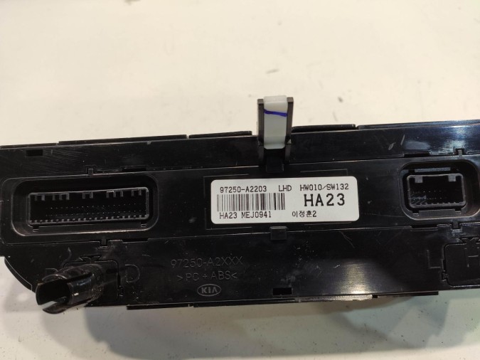 MANDO CALEFACCIÓN KIA CEED 2017