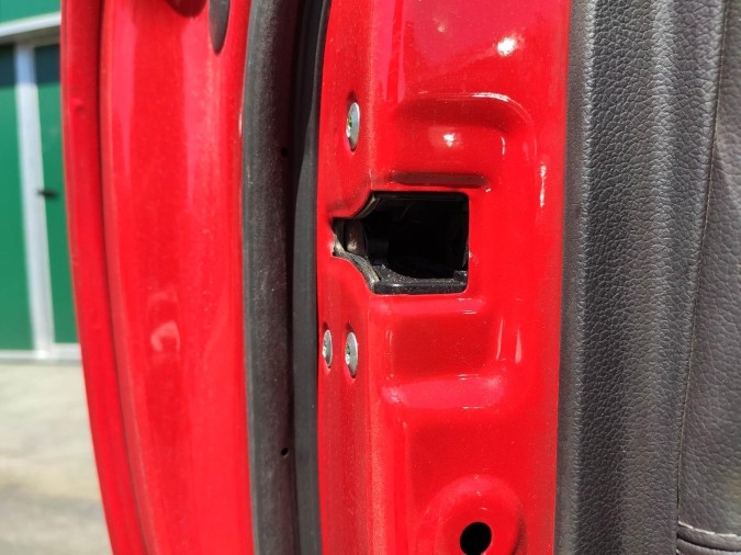 CERRADURA PUERTA DELANTERA IZQUIERDA KIA CEED 2017