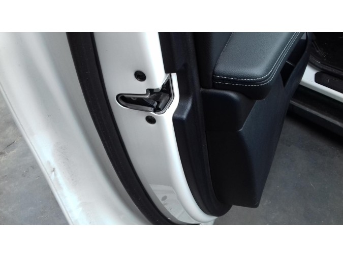CERRADURA PUERTA DELANTERA IZQUIERDA OPEL CORSA 43628