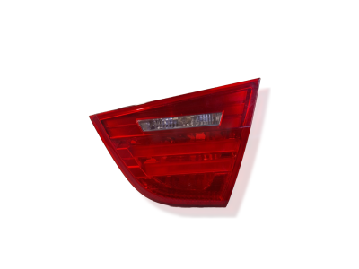 PILOTO TRASERO INTERIOR DERECHO BMW 320D 2010