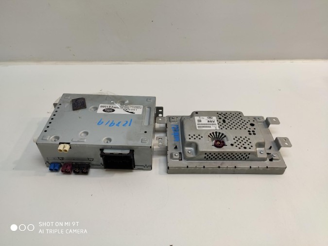 sistema navegacion gps JAGUAR XE 2015