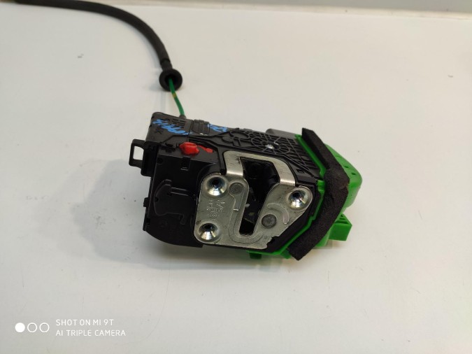 CERRADURA PUERTA TRASERA DERECHA HYUNDAI I40 2017