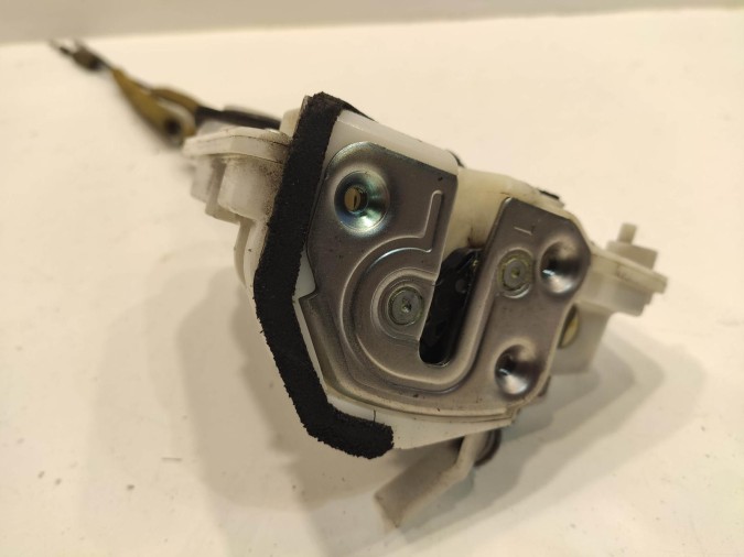 CERRADURA PUERTA TRASERA IZQUIERDA MAZDA 6 2009