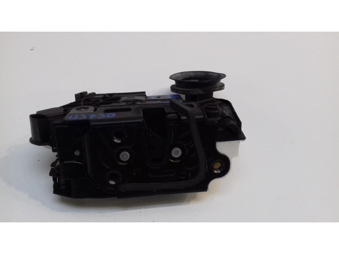 CERRADURA PUERTA TRASERA DERECHA VOLKSWAGEN GOLF 2013