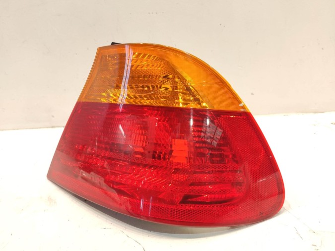 PILOTO TRASERO DERECHO BMW SERIE 3 2002