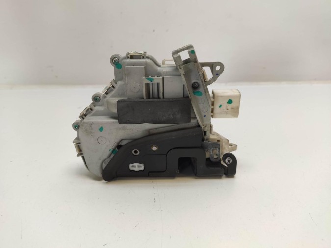 CERRADURA PUERTA DELANTERA  IZQUIERDA AUDI A5 2011