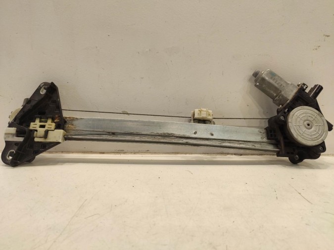 ELEVALUNAS TRASERO DERECHO PEUGEOT 2008 2007