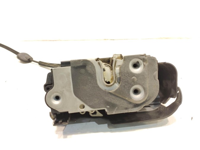 CERRADURA PUERTA DELANTERA DERECHA FORD B MAX 2016