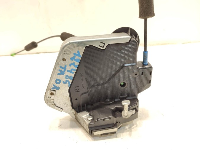 CERRADURA PUERTA TRASERA DERECHA VOLKSWAGEN POLO 2006