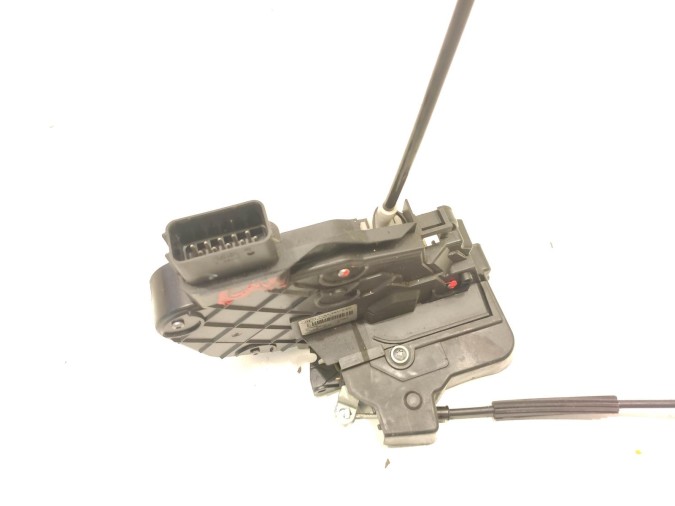 CERRADURA PUERTA TRASERA IZQUIERDA MERCEDES C CLASS 2008
