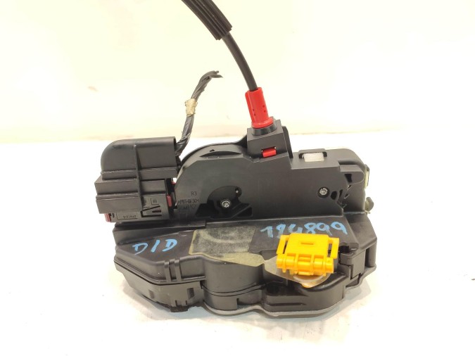 CERRADURA PUERTA DELANTERA DERECHA OPEL ZAFIRA 2015
