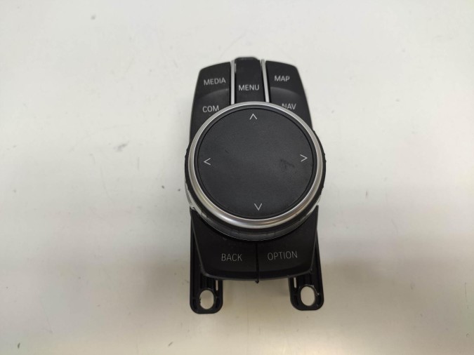 MANDO MULTIFUN ORDENADOR ABORDO SO FORD FOCUS 2019
