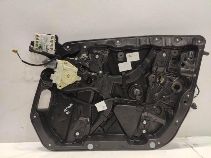 ELEVALUNAS DELANTERO DERECHO MINI MINI 2016