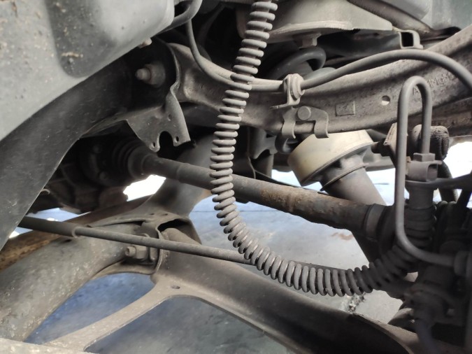 ELEVALUNAS TRASERO IZQUIERDO VOLKSWAGEN TOUAREG 2005