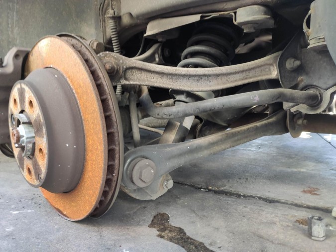 ELEVALUNAS TRASERO IZQUIERDO VOLKSWAGEN TOUAREG 2005