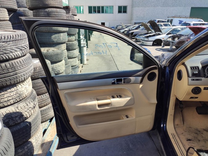 ELEVALUNAS DELANTERO IZQUIERDO VOLKSWAGEN TOUAREG 2005