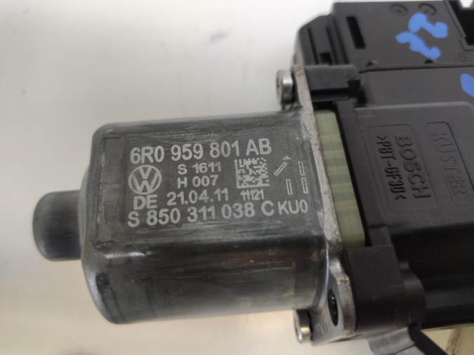 ELEVALUNAS DELANTERO IZQUIERDO VOLKSWAGEN POLO 2011