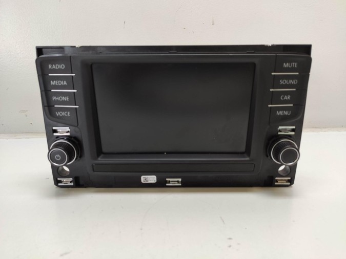 PANTALLA MULTIFUNCION VOLKSWAGEN GOLF 2017