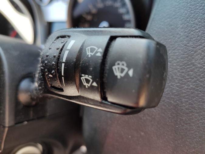 MANDO MULTIFUNCION FORD FOCUS 2009