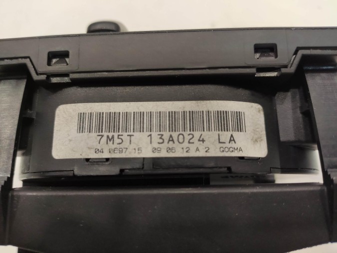 MANDO LUCES SO FORD FOCUS 2009