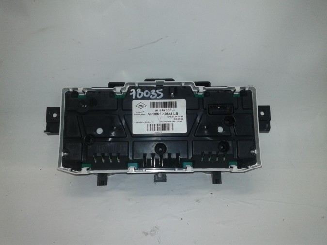 CUADRO INSTRUMENTOS RENAULT CAPTUR 2015