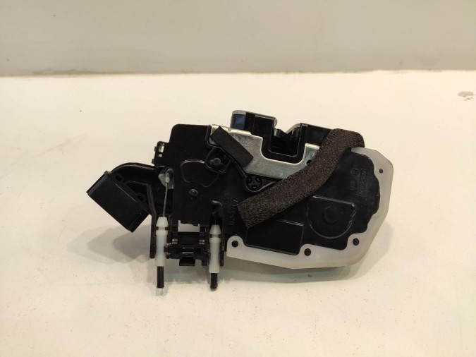 CERRADURA PUERTA TRASERA IZQUIERDA NISSAN JUKE 2011