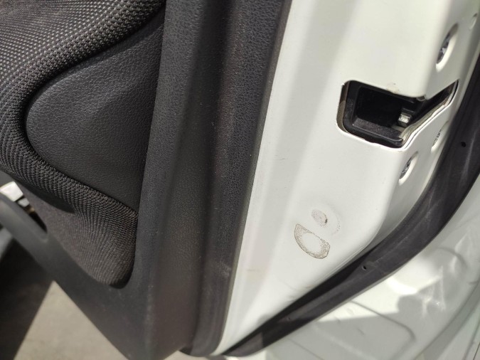 CERRADURA PUERTA DELANTERA DERECHA NISSAN JUKE 2011