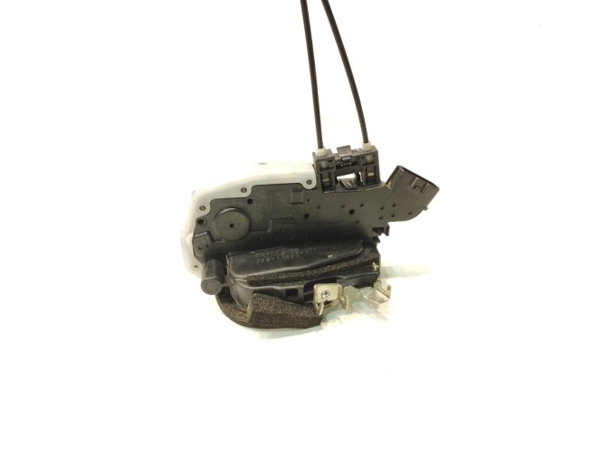 CERRADURA PUERTA DELANTERA DERECHA NISSAN JUKE 2011