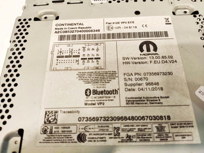 SISTEMA DE NAVEGACION GPS FIAT 500 2018