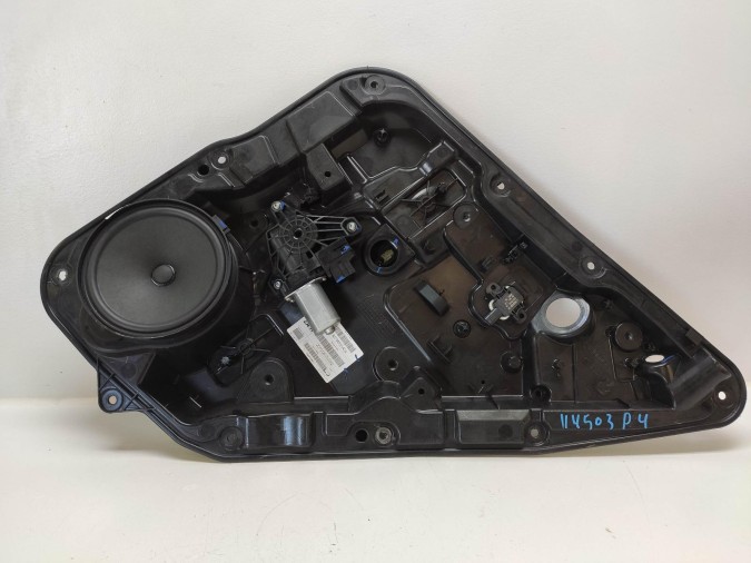 ELEVALUNAS TRASERO DERECHO INFINITI Q30 2016