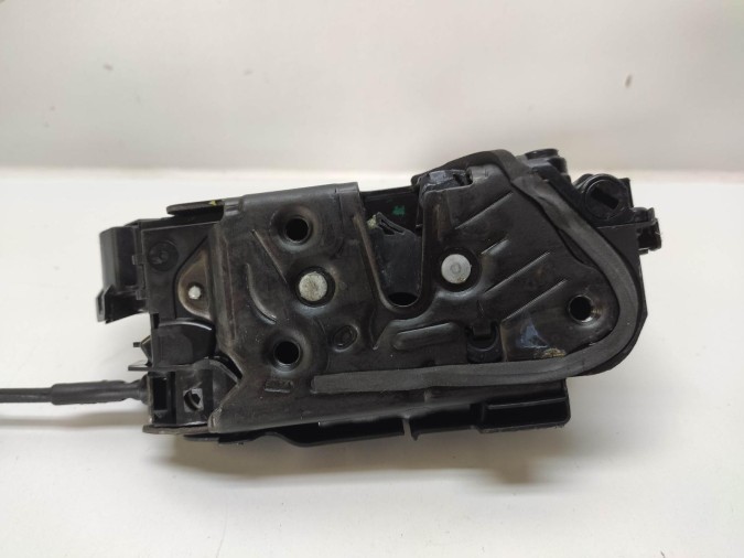 CERRADURA PUERTA TRASERA IZQUIERDA VOLKSWAGEN GOLF 2017