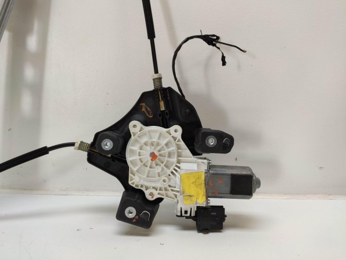 ELEVALUNAS DELANTERO DERECHO FORD TRANSIT CONNECT 2014