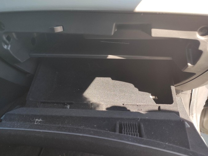 GUANTERA SO OPEL INSIGNIA 2009